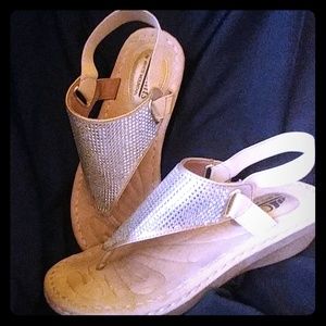 Barely worn, Sparkly Sandals Size 8.5.